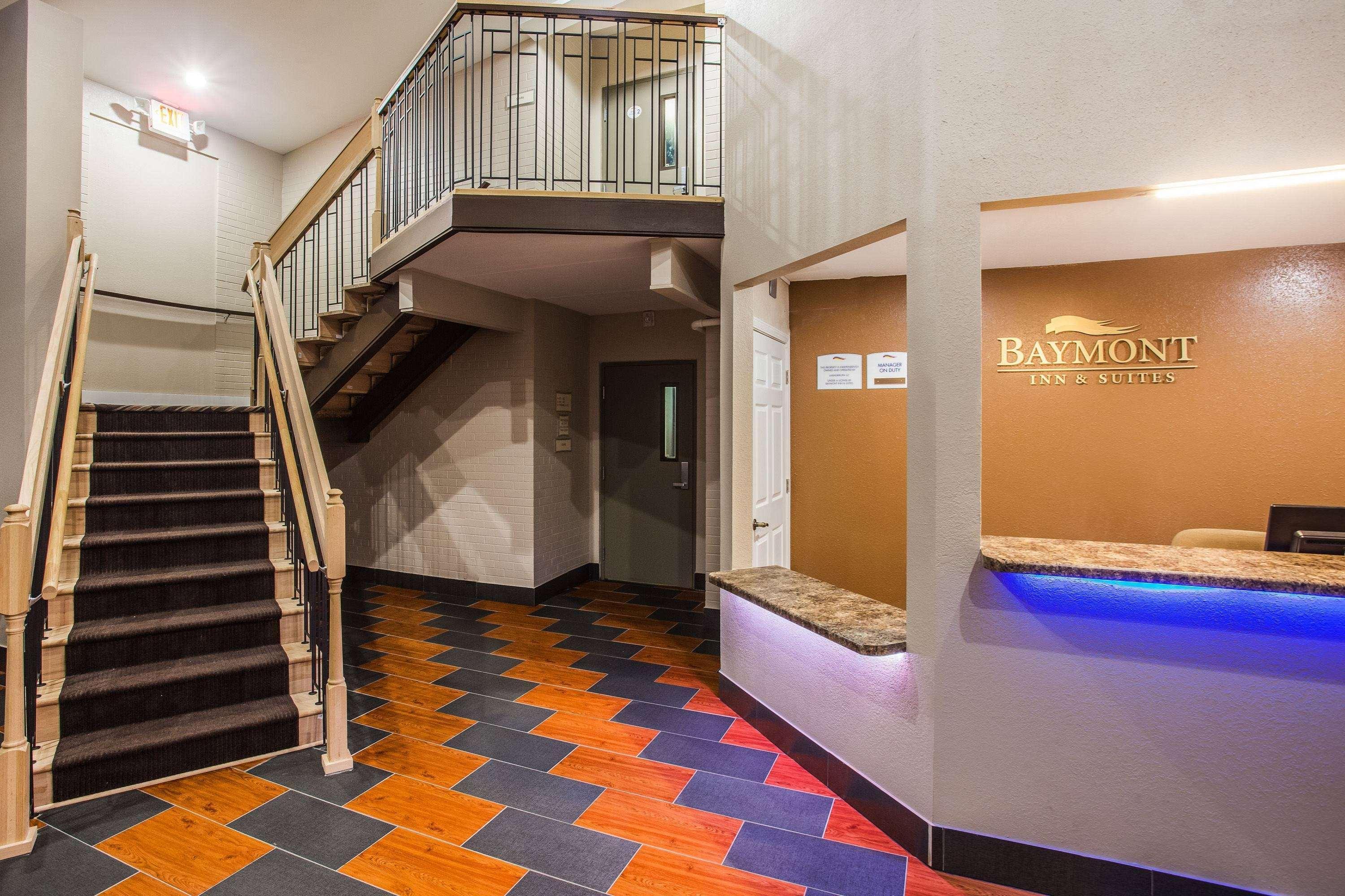 Hotel Baymont By Wyndham Appleton Extérieur photo