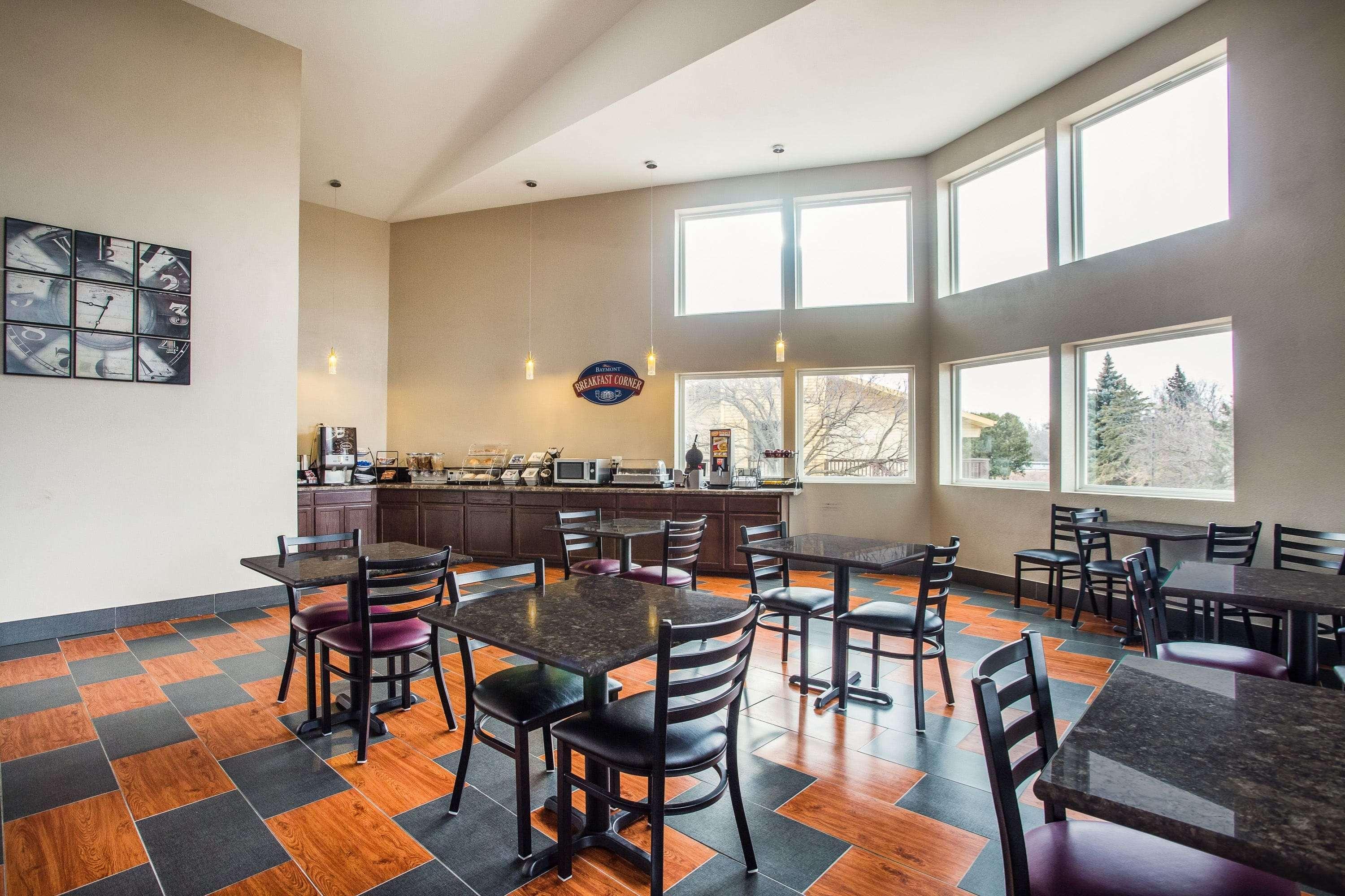 Hotel Baymont By Wyndham Appleton Extérieur photo